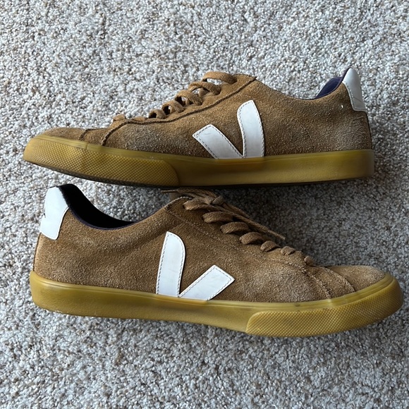 veja esplar camel